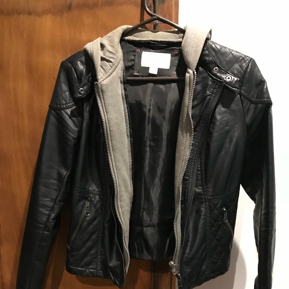 Faux leather jacket perfect for Fall!